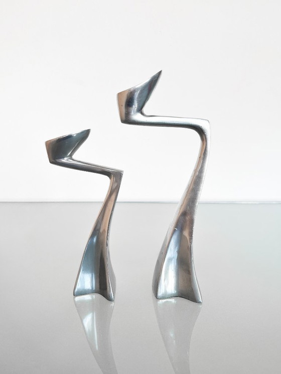 Image 1 of Set di due candelabri a forma di cigno di Matthew Hilton