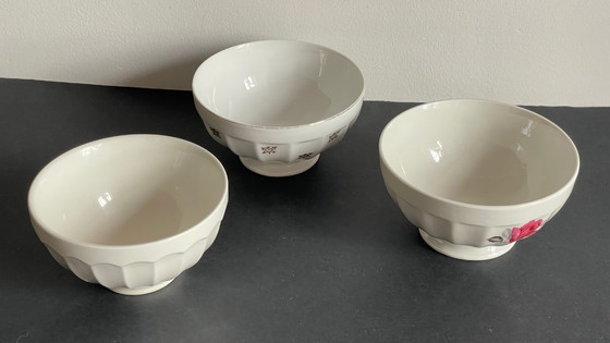 Image 1 of Vintage Pink and Gold Ceramic Bowls