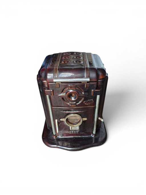 Antiker Godin Art-Deco-Gusseisenofen, auberginefarbene Emaille – decoratieve objecten, Cast Iron (photo 2 of 5)