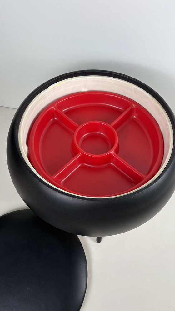 Image 1 of Vintage FM zwarte kruk met opbergruimte / naaipoef / bolpoef