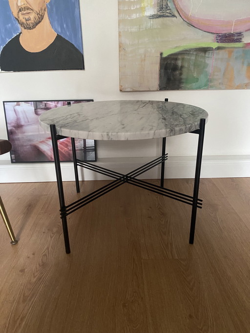 Mesa de centro Gubi TS mármol blanco gris