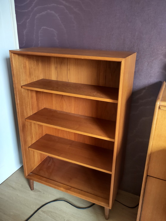 Image 1 of Vintage teak bookcase on legs (1950s-1960s style)