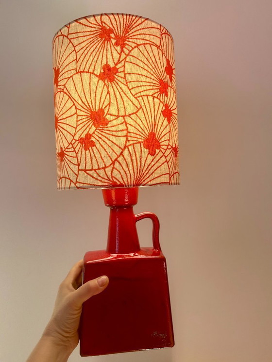 Image 1 of Außergewöhnliche Vasenlampe aus seltener Marei-Kaminvase – kabellose Akzentlampe mit japanischem Stoffschirm