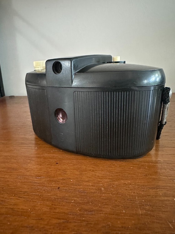 Image 1 of Dos Kodak Brownies originales: auténticos íconos del diseño de los años 50 en excelentes condiciones.