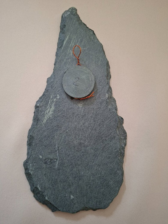 Image 1 of Handgefertigtes Kunstwerk mit gravierter Madonna. Italienisches Design.