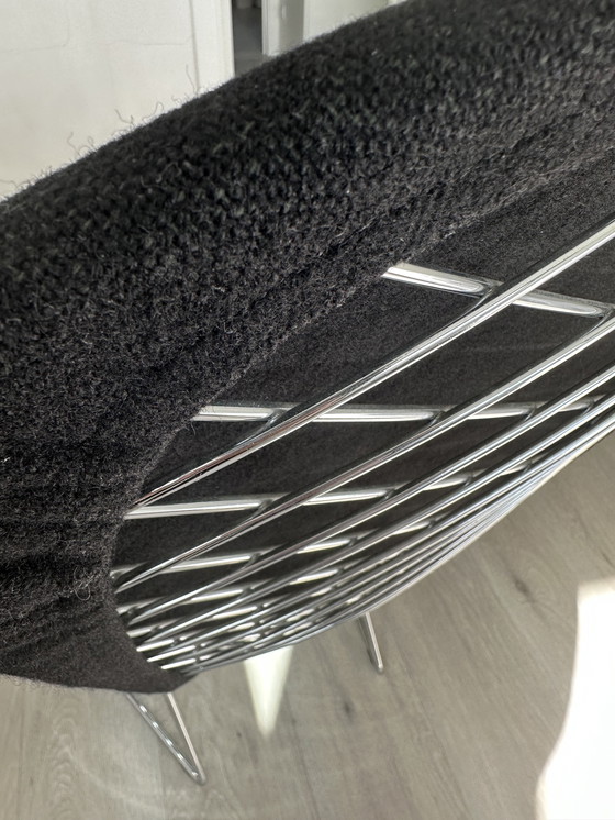 Image 1 of Fauteuil oiseau Knoll et pouf Bertoia