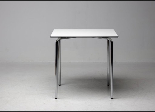 Vitra Jasper Morrison Hal Table