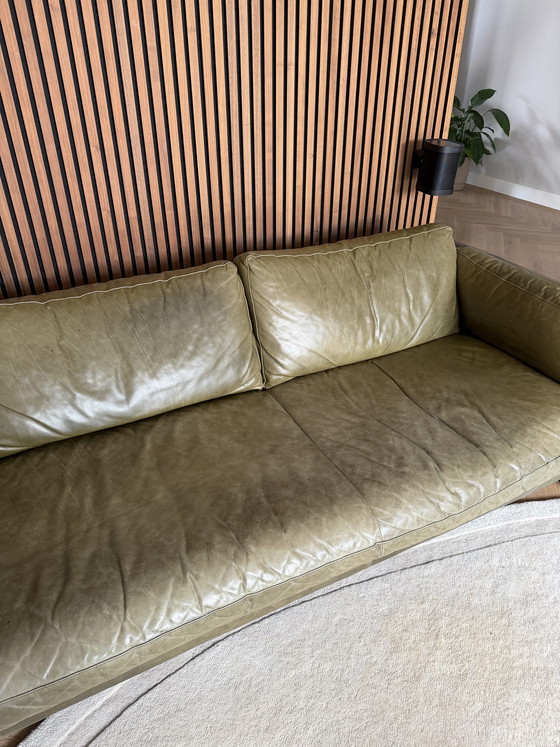 Image 1 of Canapé d'appoint 4,5 places Massai en cuir olive Loods 5