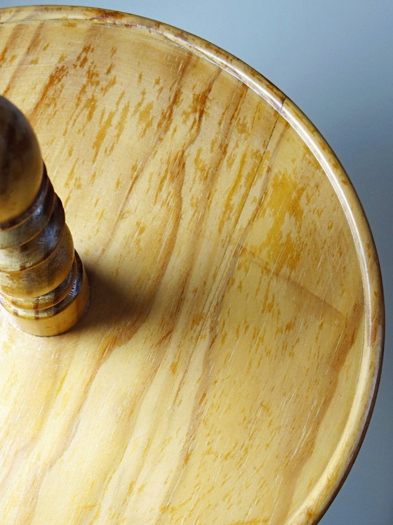 Image 1 of Grande espositore per formaggi in legno di pino tornito, realizzato a mano, stile vintage anni '70-'80.