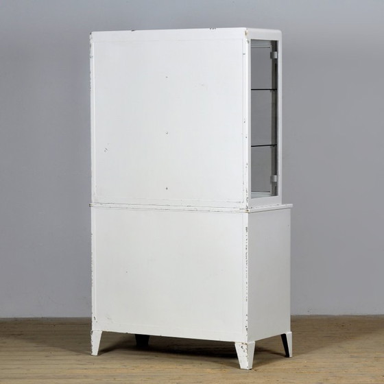 Image 1 of Armadietto medico in ferro, anni '30