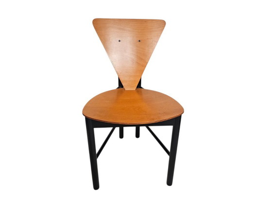 Italienisches Design - dreieckiges Design - gebogenes Sperrholz - Italien - 80er – Esszimmerstühle (photo 8 of 8)