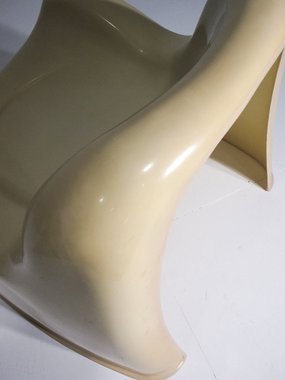 Image 1 of Artemide Toga Chair 4 van Sergio Mazza / Gebroken wit / Patent aangevraagd