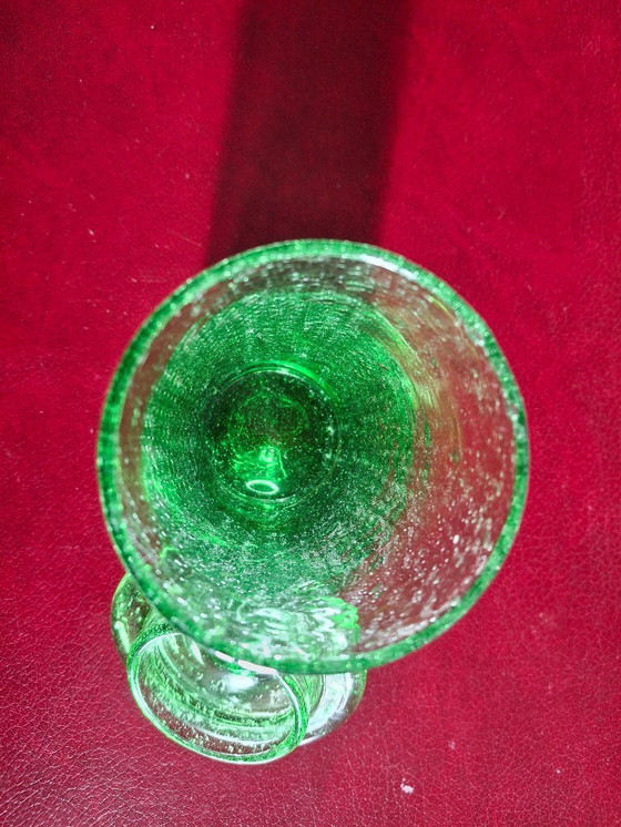 Image 1 of Porta caramelle per bambini meritevoli in vetro a bolle di Biot, noto come barattolo da farmacia con il suo coperchio, firmato