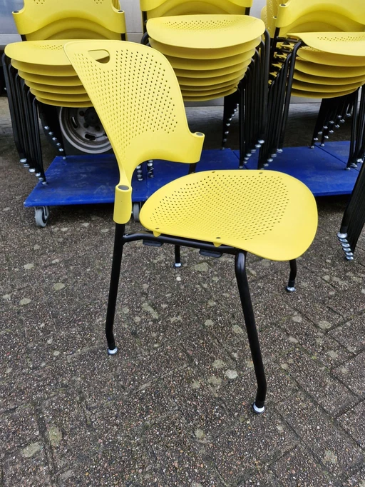 4X chaises Herman Miller Caper Design (possiblement plus disponibles)