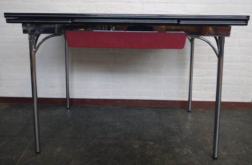 plateau de table extensible avec tiroir à couverts en Formica rouge