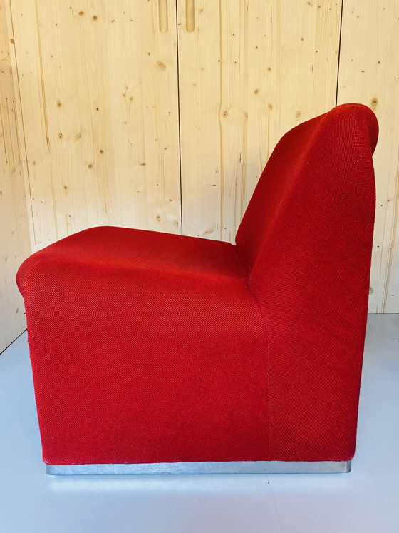 Image 1 of Chaise vintage Artifort Alky