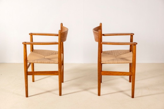 2 sillas de comedor Hans J. Wegner CH37 en roble aceitado, década de 1970. – Carl Hansen & Søn, Wood, Vintage (photo 5 of 12)
