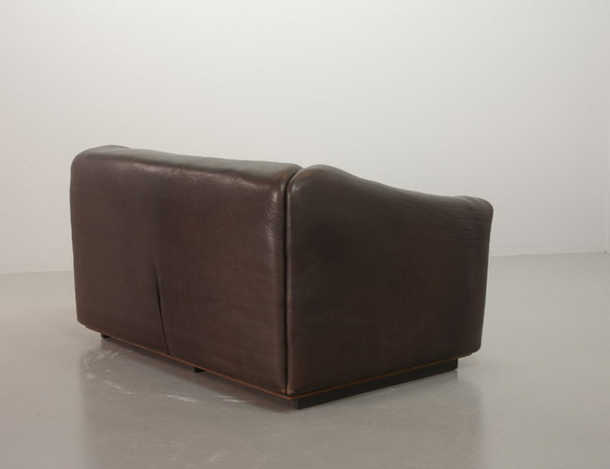 Image 1 of Canapé deux places extensible Sturdy De Sede DS47 en cuir marron. Suisse, 1970