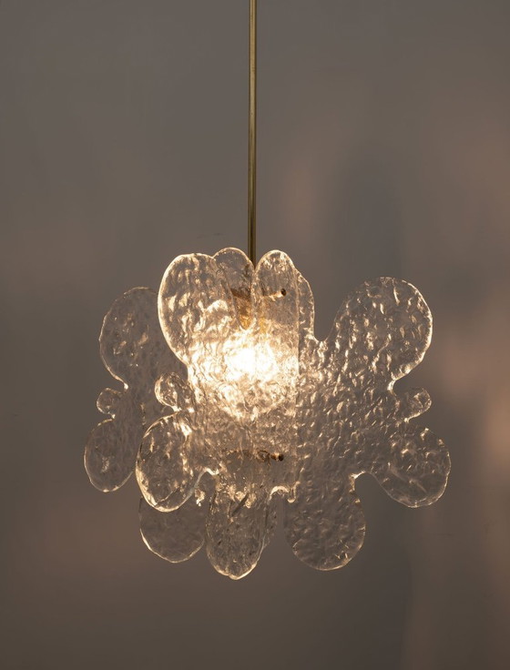 Carlo Nason Mid-Century Modern Pendelleuchte aus italienischem Muranoglas für Mazzega, 1970er Jahre (photo 3 of 7)