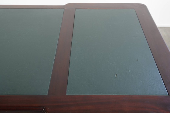 Image 1 of Chesterfield partner desk/ bureau in Engelse stijl met donker hout en een groen lederen blad