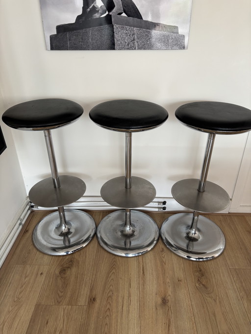 3x vintage bar stool