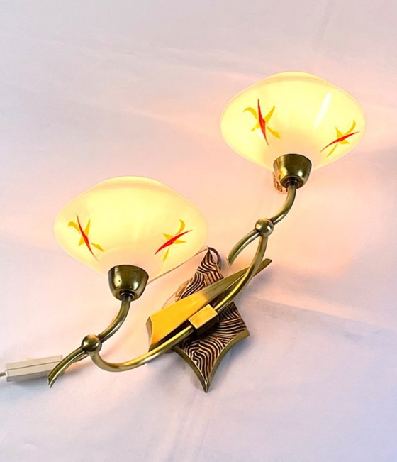 Image 1 of Lampada da parete organica in ottone di metà XX secolo, Francia