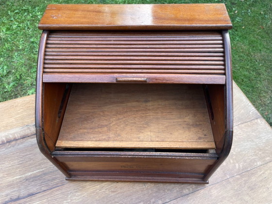 Image 1 of Meuble à volets pour votre bureau Meuble radio art déco 1923 français