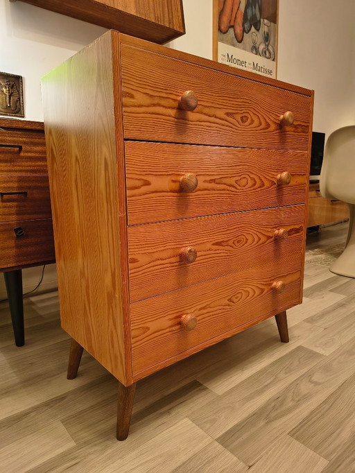 Kommode / Anrichte aus den 1970er Jahren | Kiefernholz