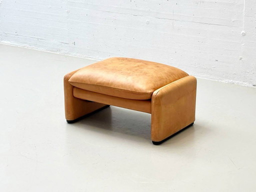 Ottomann von der Maralunga-Serie von Vico Magistretti für Cassina