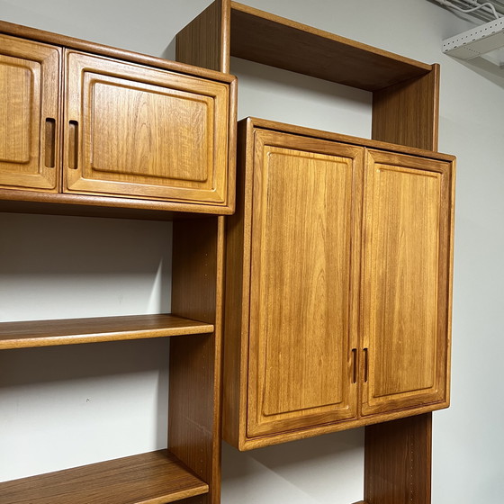 Image 1 of Meuble mural vintage •Dyrlund•