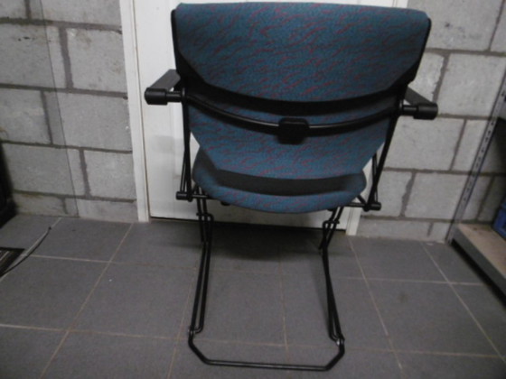 Sedia da conferenza Giroflex 33, tessuto blu, Sedie da conferenza, Metallo, Tessile, Vintage (foto 4 di 5)