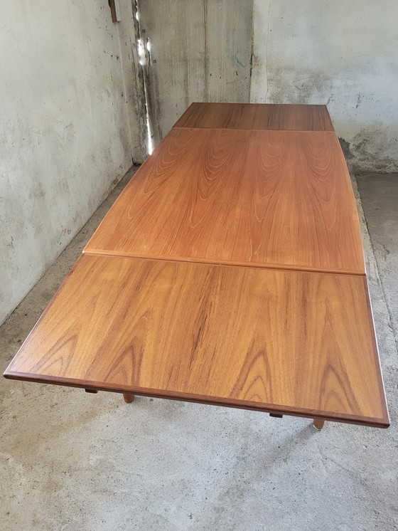 Image 1 of Table de salle à manger extensible en teck par Grete Jalk pour Glostrup