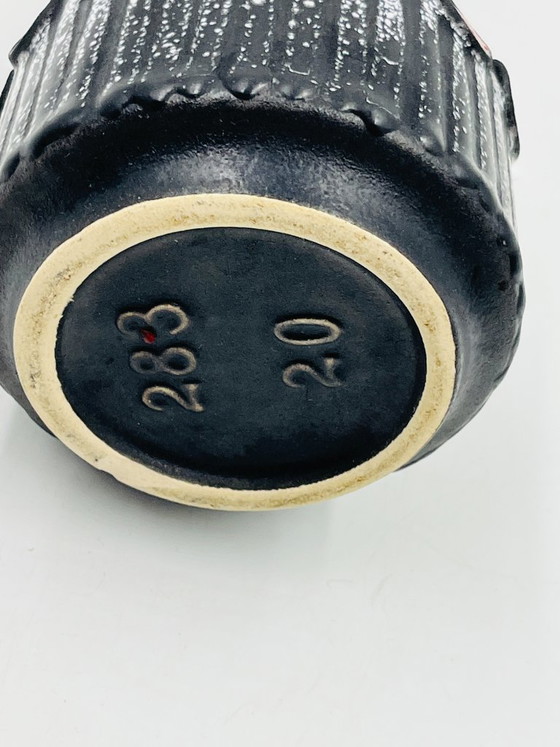 Image 1 of Schlossberg Isle Stephan black and red vintage vase