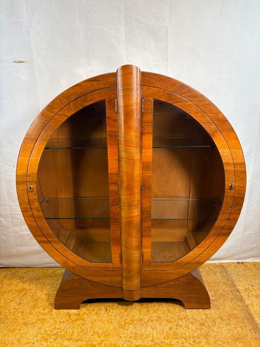 Vetrina Vintage Art Déco Globo | Noce Figurata | Circa 1930 Una vetrina Art Déco davvero eccezionale, risalente al