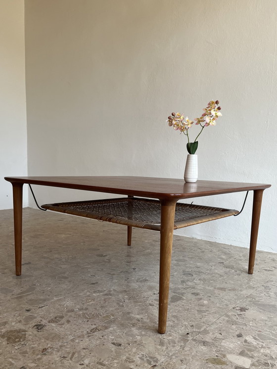 Image 1 of 1x Originele "Gustav Bahus jaren 60" salontafel van teakhout met papieren koordplank, Noorwegen!!