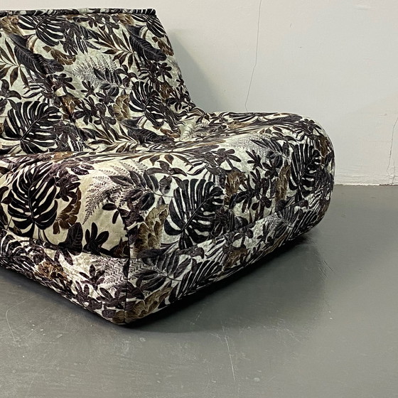 Image 1 of DN Design Luna loveseat