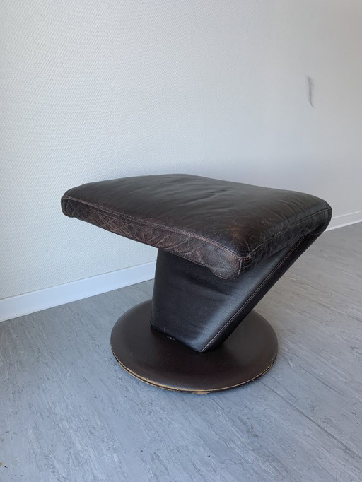 Repose-pieds/pouf en cuir Leolux – original avec étiquette et numéro de série