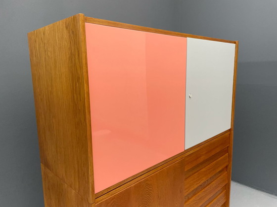 Image 1 of U-450 kast in eiken van Jiří Jiroutek voor Interiér Praha, Tsjecho-Slowakije, jaren 1960