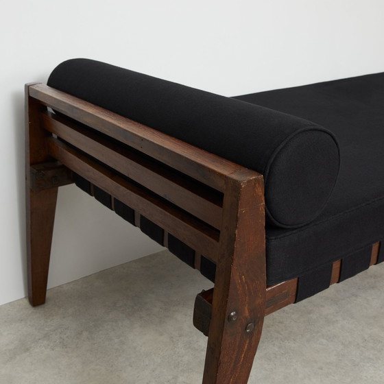 Image 1 of Divano letto smontabile Pierre Jeanneret, modello n. &#39;PJ-L-01-A&#39; Chandigarh, India, 1955-1956