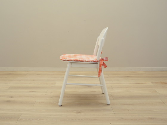 Image 1 of Ensemble de quatre chaises en hêtre, design italien, années 1970, Production : Italie