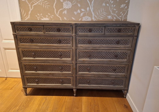 2 x Commodes de style Louis XVI de Restoration Hardware