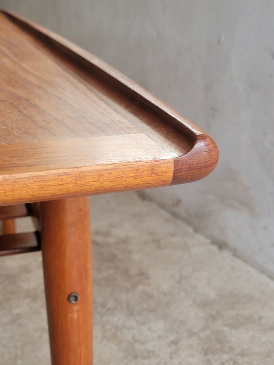 Grete Jalk GJ106 Couchtisch für Glostrup Møbelfabrik, Dänemark 1960, Couchtische, Holz, Braun (Foto 6 von 9)