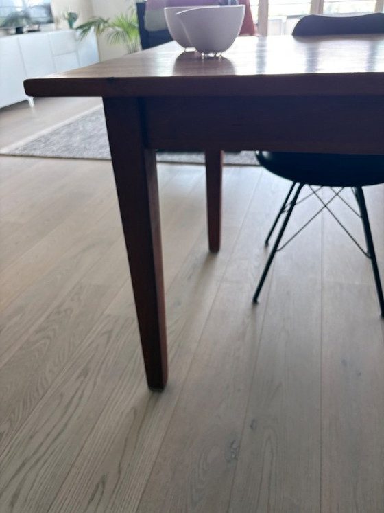 Image 1 of Massief kersenhouten eettafel met 2 lades