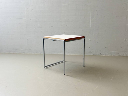 Tavolo pieghevole Jean di Eileen Gray per ClassiCon, anni '90