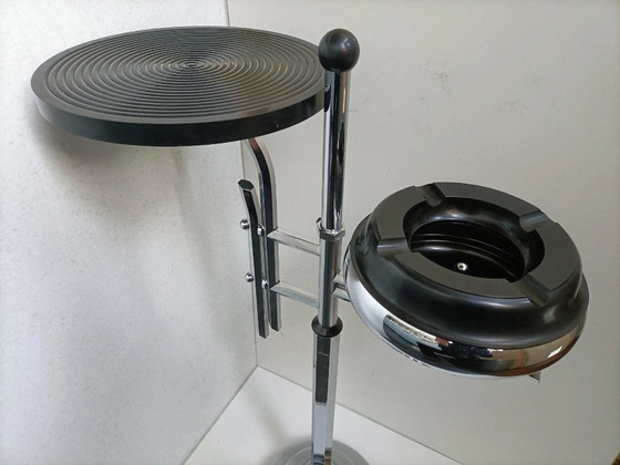 Image 1 of Art Déco standing ashtray by DeMeyere, 1930s - side table / smoking table made of chrome and Bakelite.