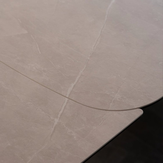 Table de salle à manger en céramique Calligaris Calla, Tables de salle à manger (photo 6 sur 7)