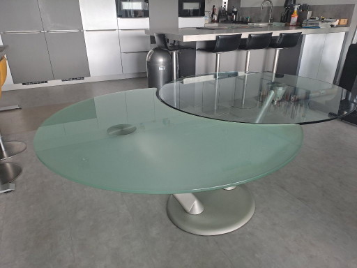 Naos Glass Dining Table