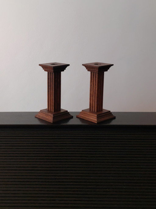 Paire de chandeliers en bois, décor de colonne, usine de meubles Oisterwijk