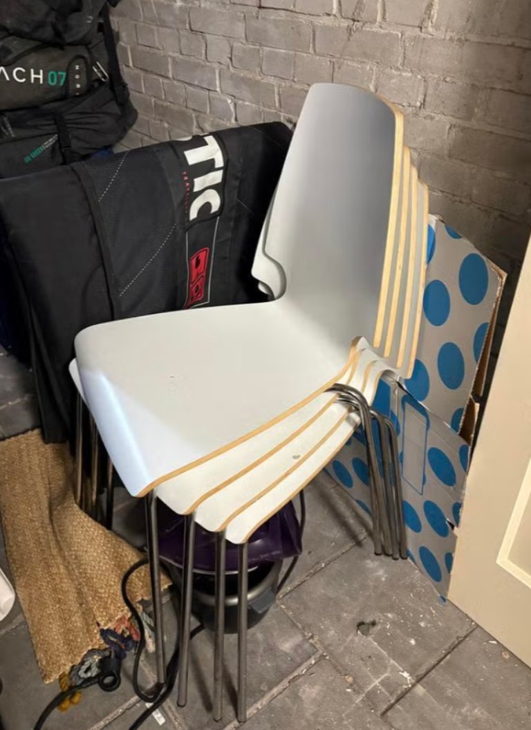 4 witte stoelen / white chairs Ikea Vilmar | €63 | Whoppah