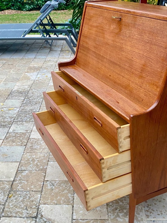 Image 1 of Secrétaire / bureau danois modèle 37 par Arne Wahl Iversen pour Vinde Møbelfabrik – Années 60.